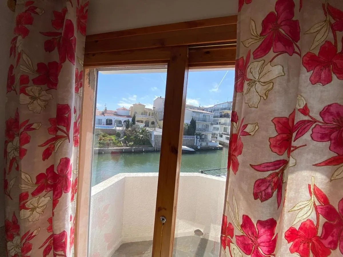 Lcdm - Casa Adosada Con Vista Canal Apartment Empuriabrava