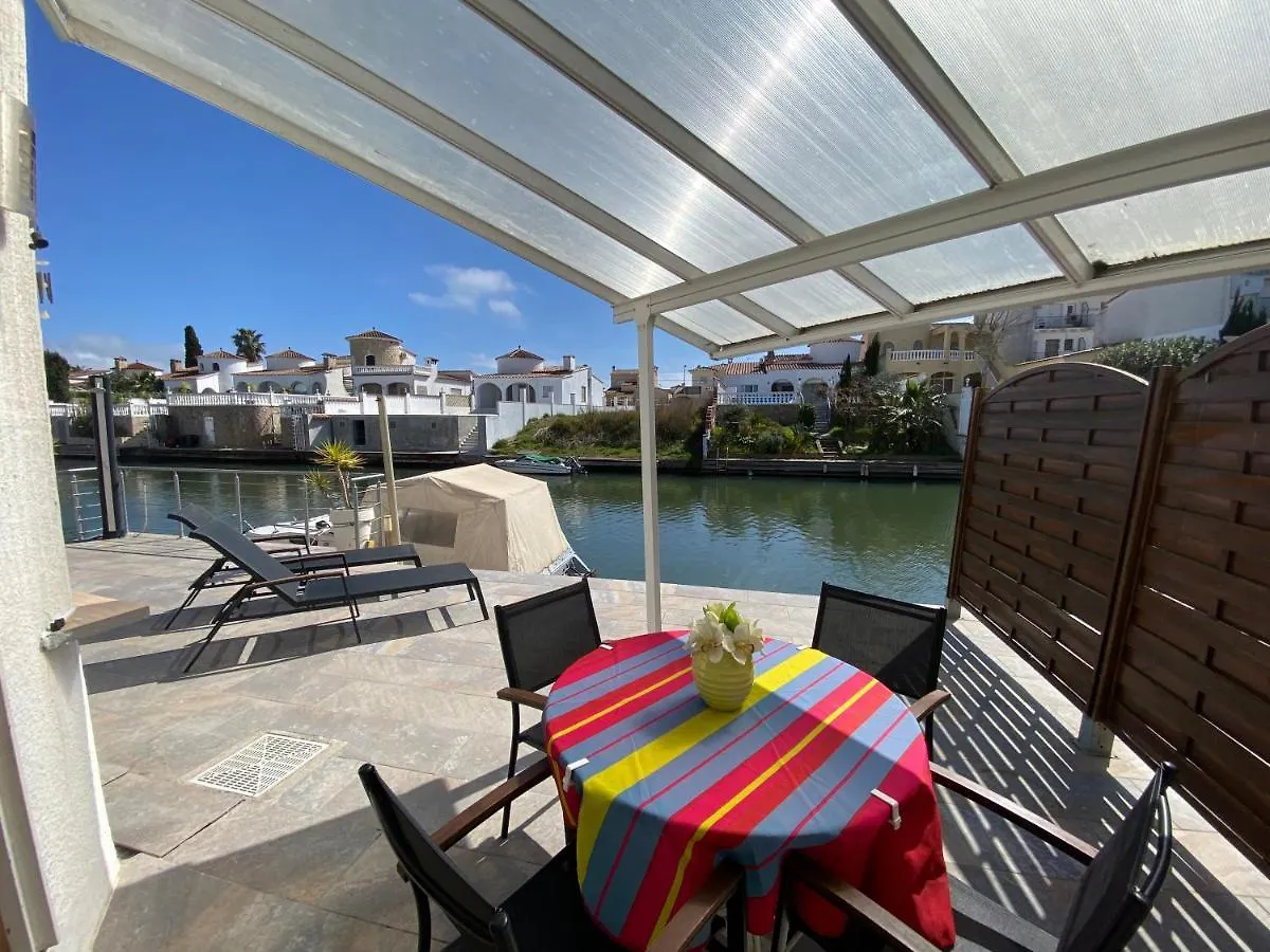 Lcdm - Casa Adosada Con Vista Canal Διαμέρισμα Empuriabrava Ισπανία