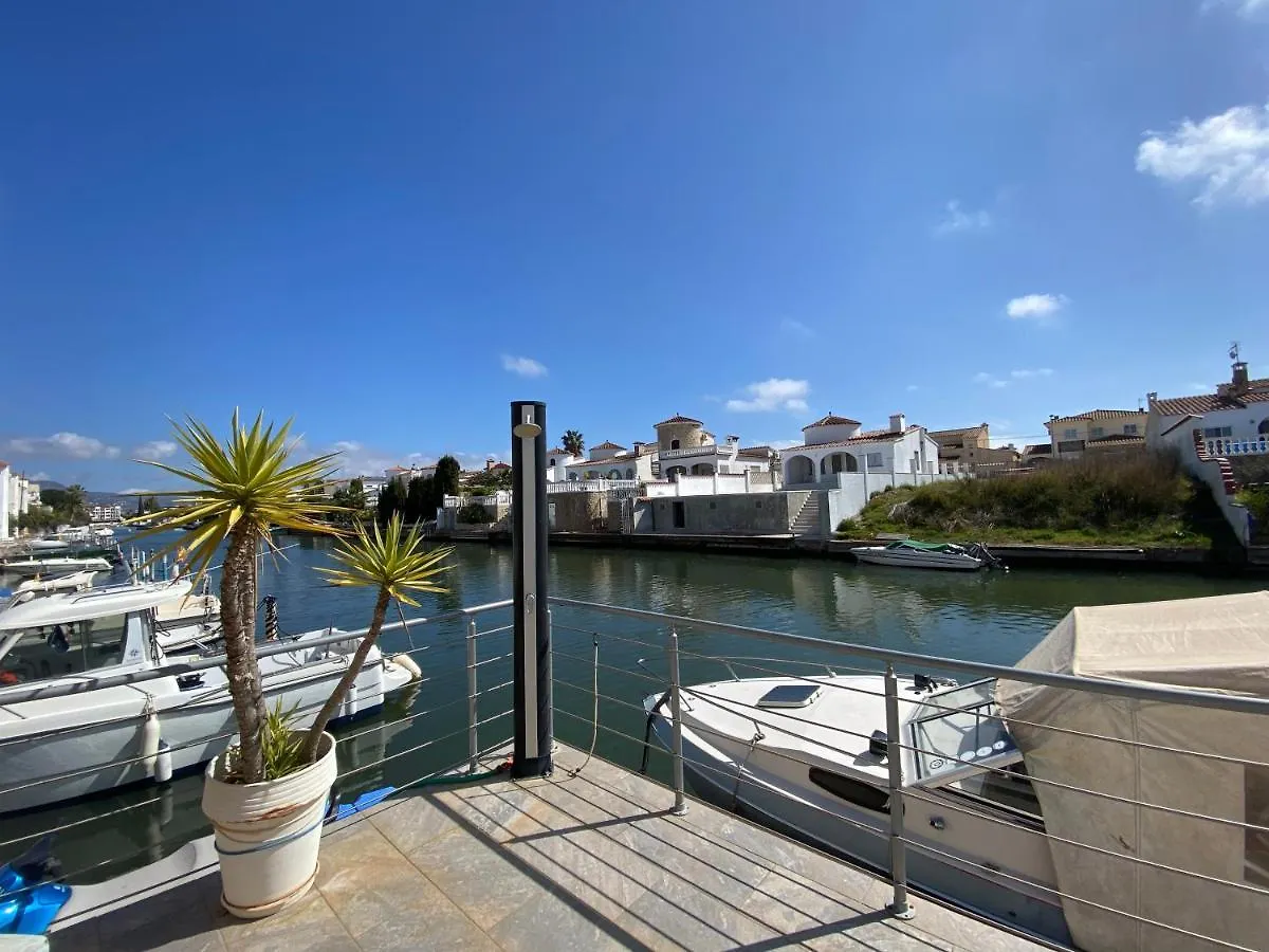 Lcdm - Casa Adosada Con Vista Canal Διαμέρισμα Empuriabrava Ισπανία
