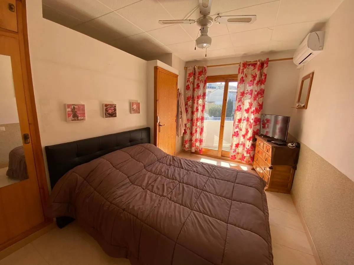Lcdm - Casa Adosada Con Vista Canal Διαμέρισμα Empuriabrava 0*,  Ισπανία
